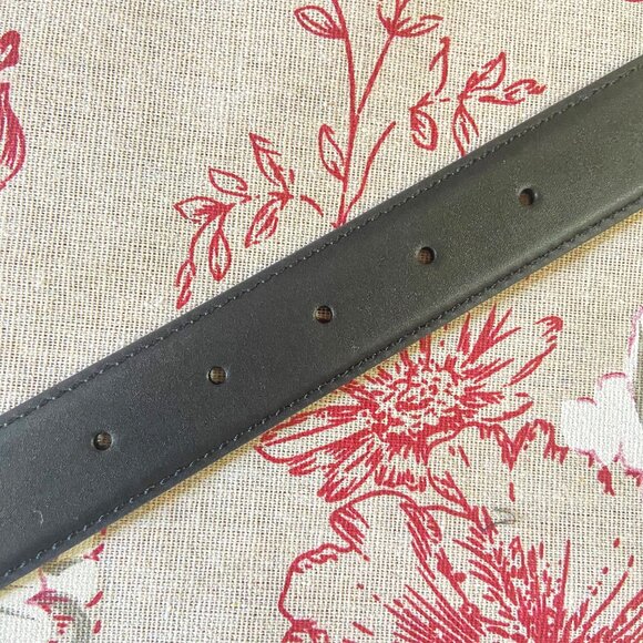 Louis Vuitton Monogram Reversible Belt 80cm / 32in Gold LV Buckle ✨ - Picture 7 of 7